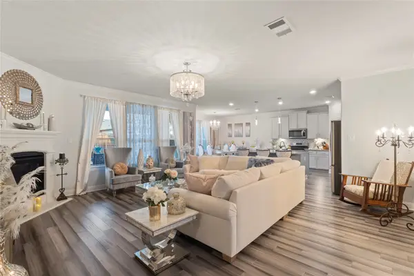 2816 Permian Road, Aubrey, TX 76227