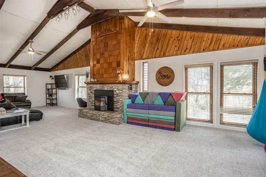 231 Hickory Street, Lindsay, TX 76250 - #3