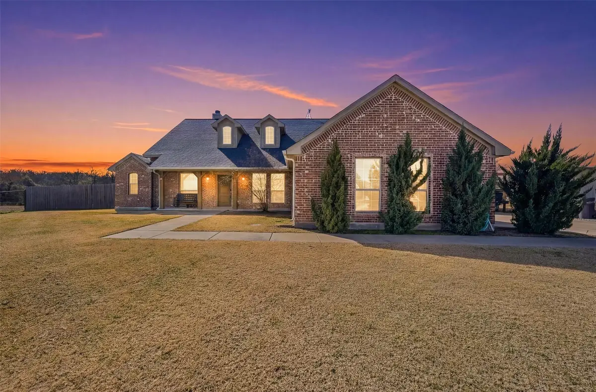 144 Brady Coleman Lane, Springtown, TX 76082 - #1