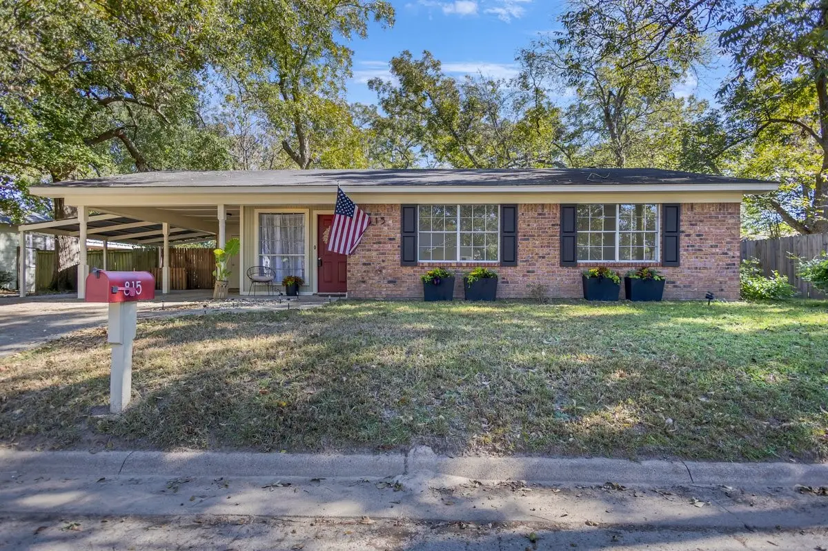 815 N Bledsoe Street, Gilmer, TX 75644 - #1