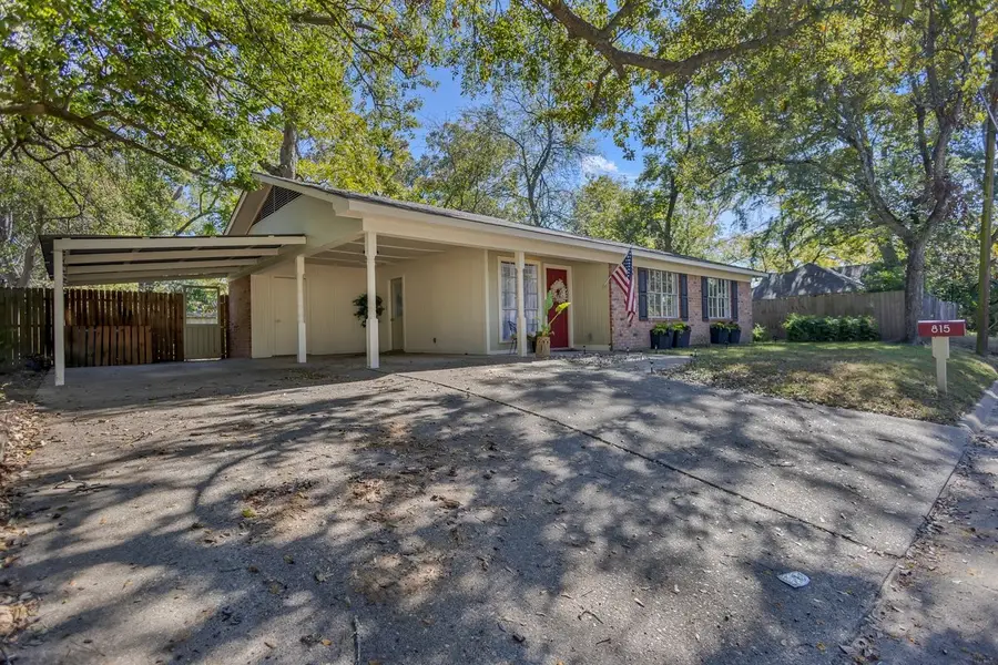 815 N Bledsoe Street, Gilmer, TX 75644 - #2