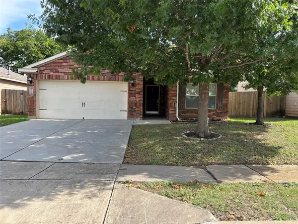 313 Misty Mountain Drive, Fort Worth, TX 76140