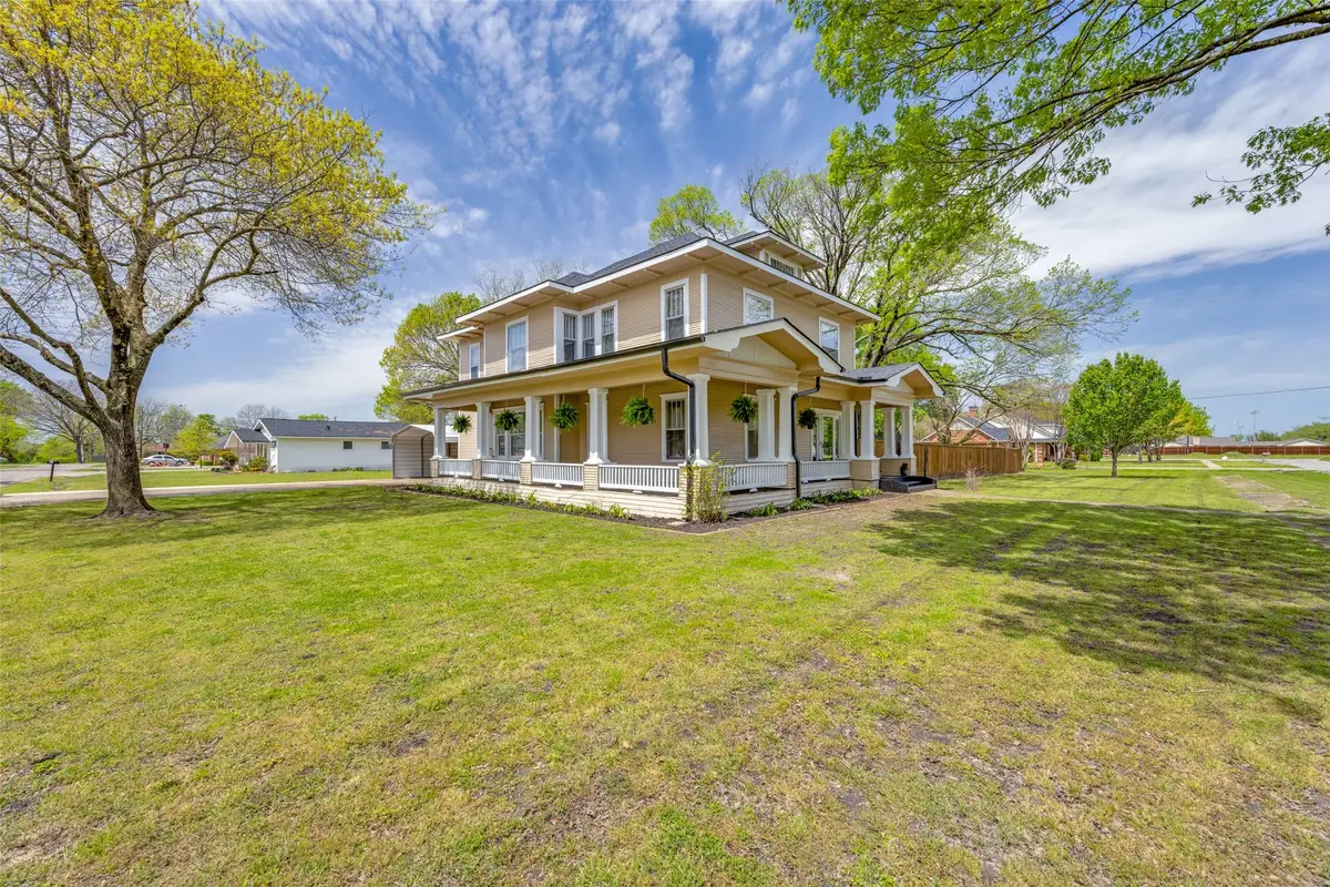 901 N Main Street, Leonard, TX 75452 - #1