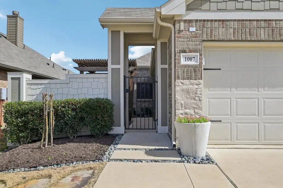 1007 Pecos Street, Aubrey, TX 76227 - #3