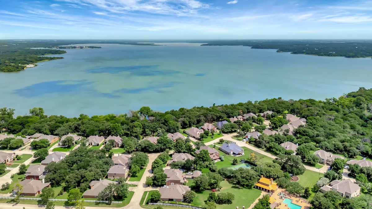 700 N Paradise Cove, Shady Shores, TX 76208 - #1