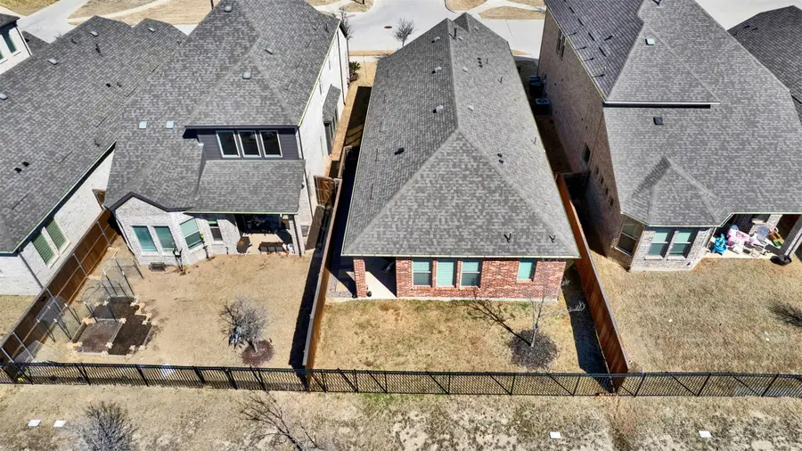 720 Skyview Court, Celina, TX 75009 - #3