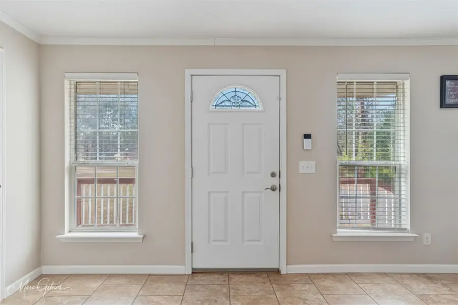 5710 N Lakeshore Drive, Shreveport, LA 71107 - #2