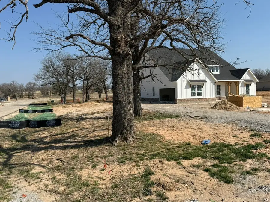 160 Oak Grove Way, Springtown, TX 76082 - #3