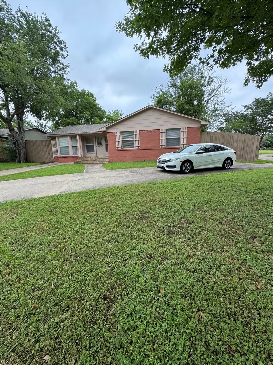 400 Vernet Street, Richardson, TX 75080 - #3