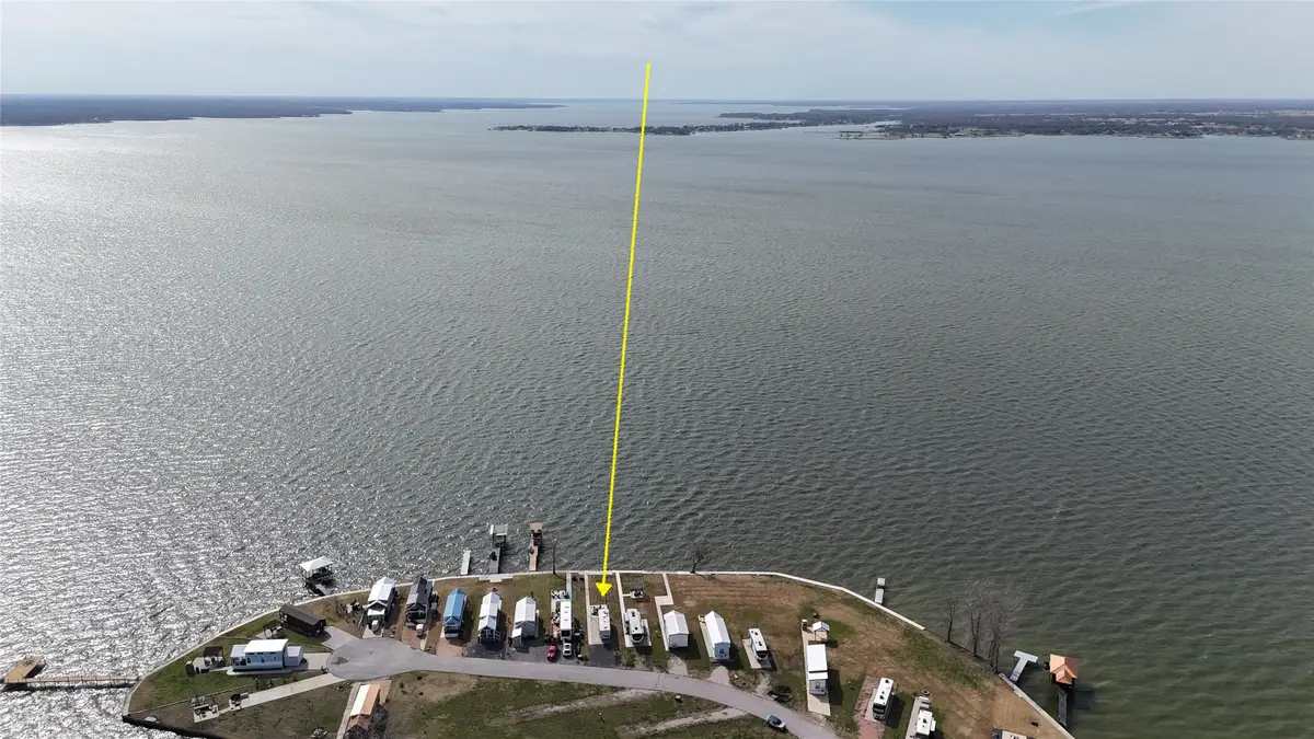 6454 Peninsula Road, Kerens, TX 75144 - #1