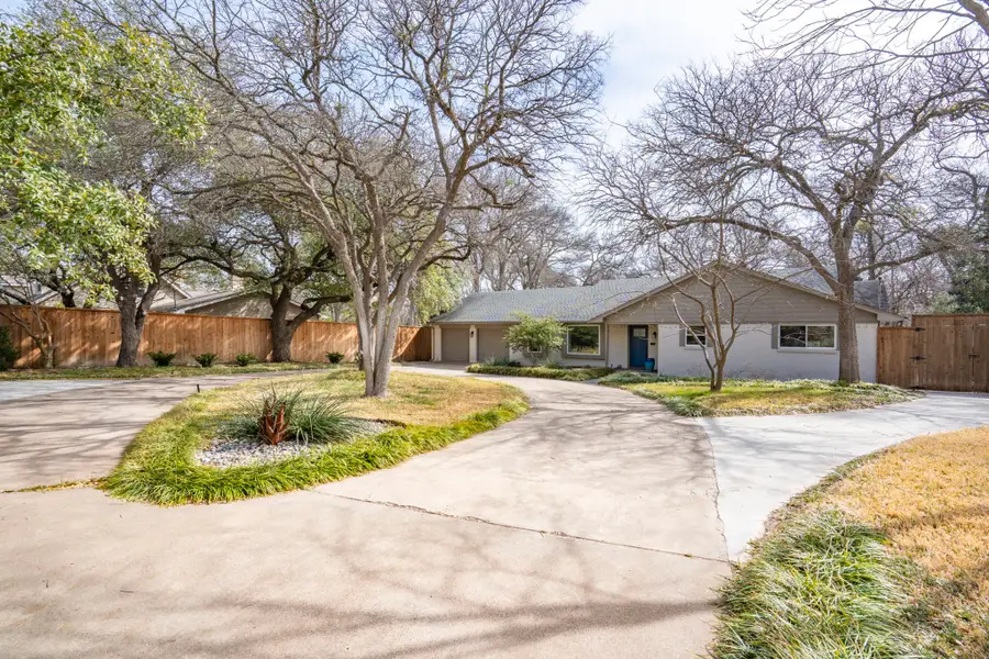 9576 Ash Creek Drive, Dallas, TX 75228 - #2