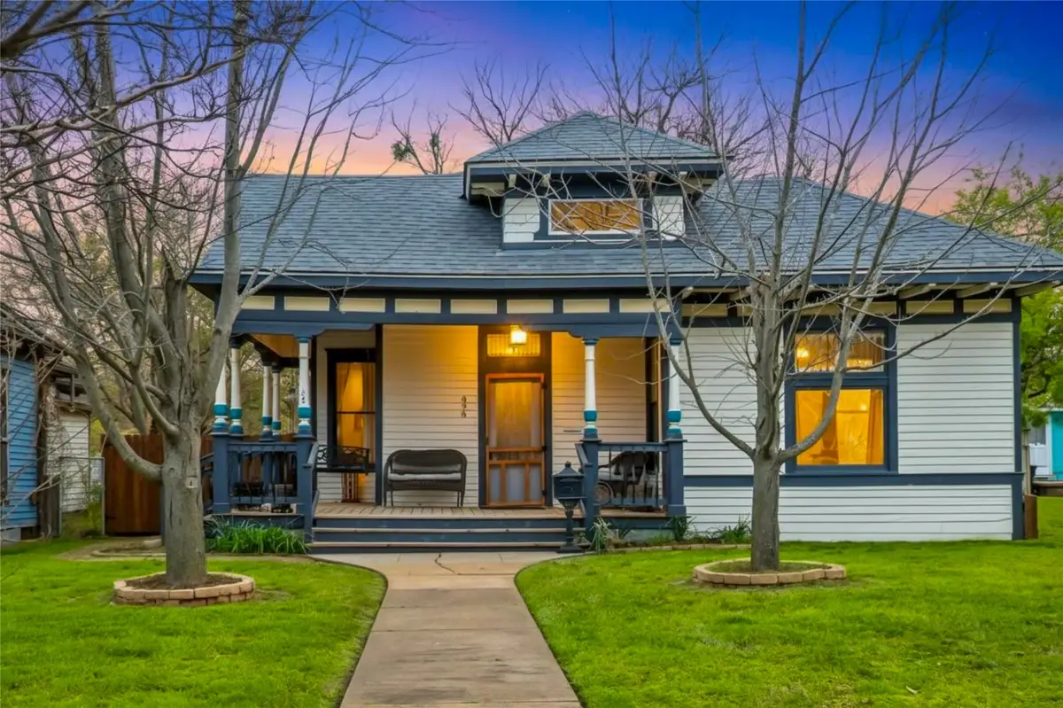 826 W Morton Street, Denison, TX 75020 - #1