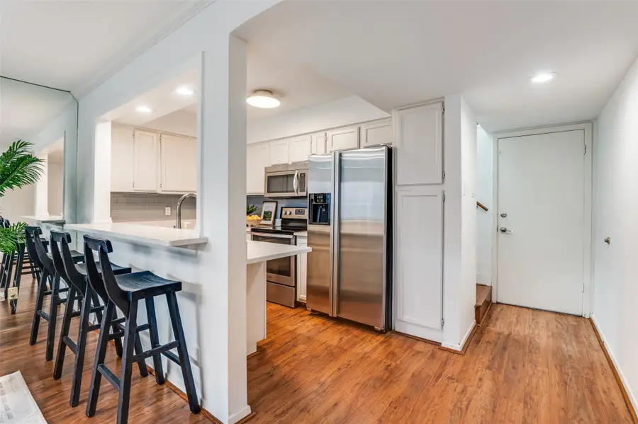 4411 Gilbert Avenue #10, Dallas, TX 75219 - #3