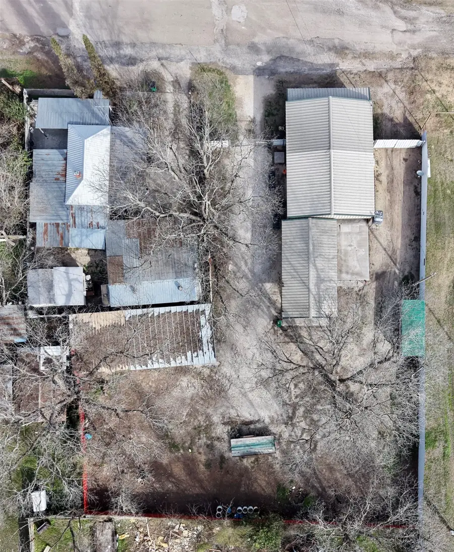 313 E 9th Street, Clifton, TX 76634 - #2