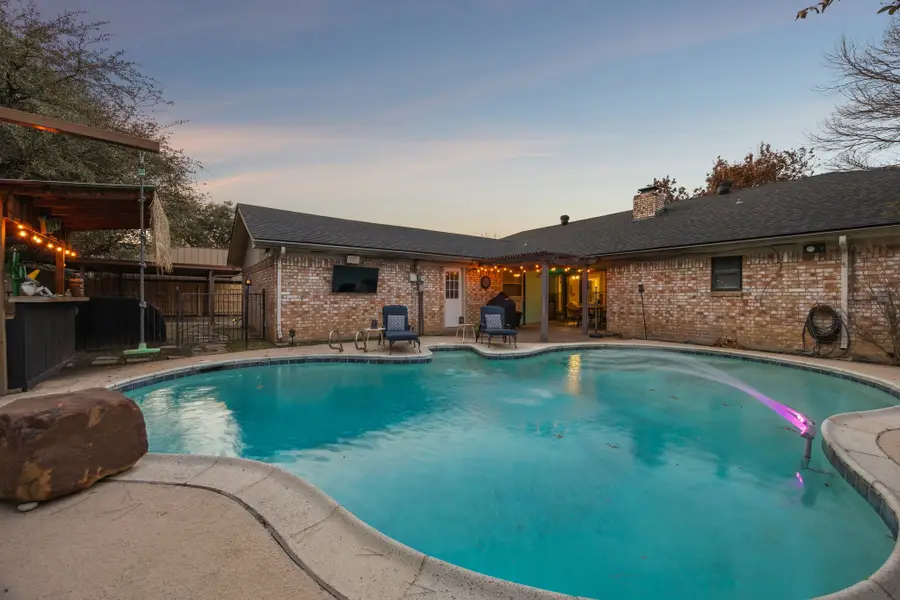 413 Baker Drive, Hurst, TX 76054 - #3