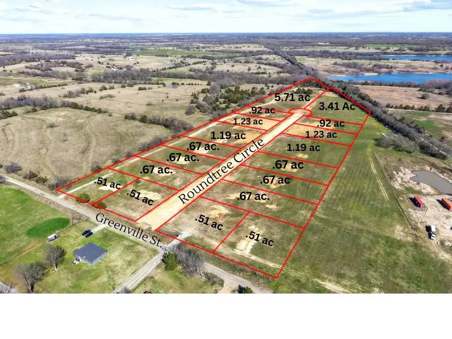 000 Roundtree Circle, Wolfe City, TX 75496 - #2