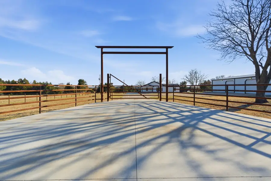 1778 County Road 217, Collinsville, TX 76233 - #2