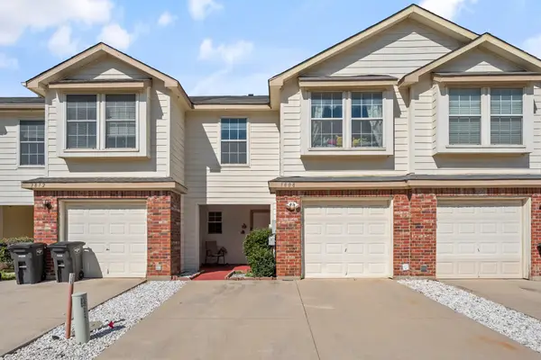 3808 Vista Mar Drive, Euless, TX 76040