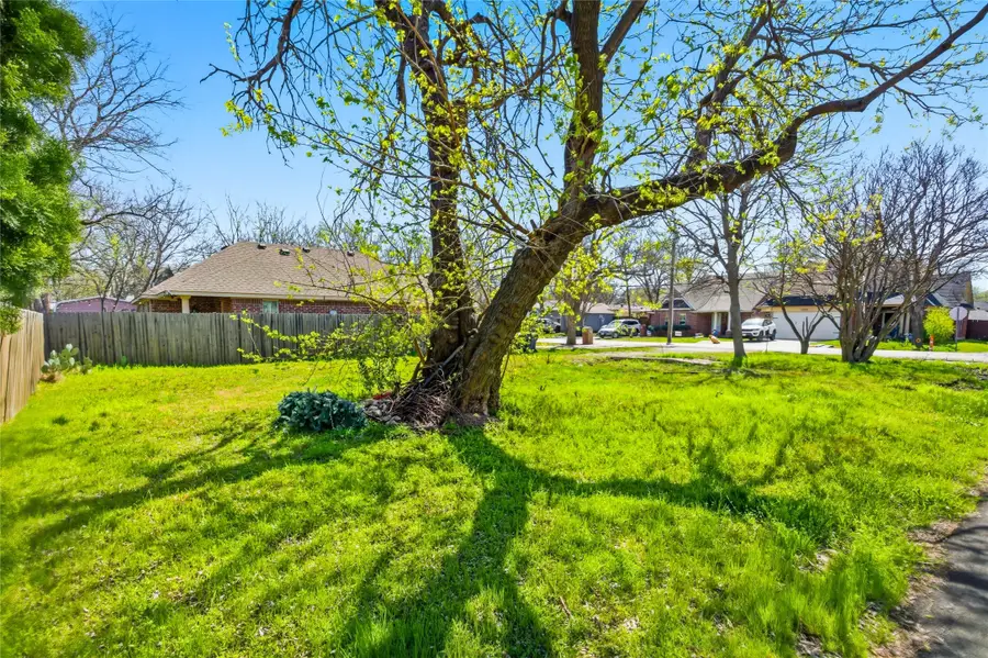 1008 Hall Street, McKinney, TX 75069 - #3