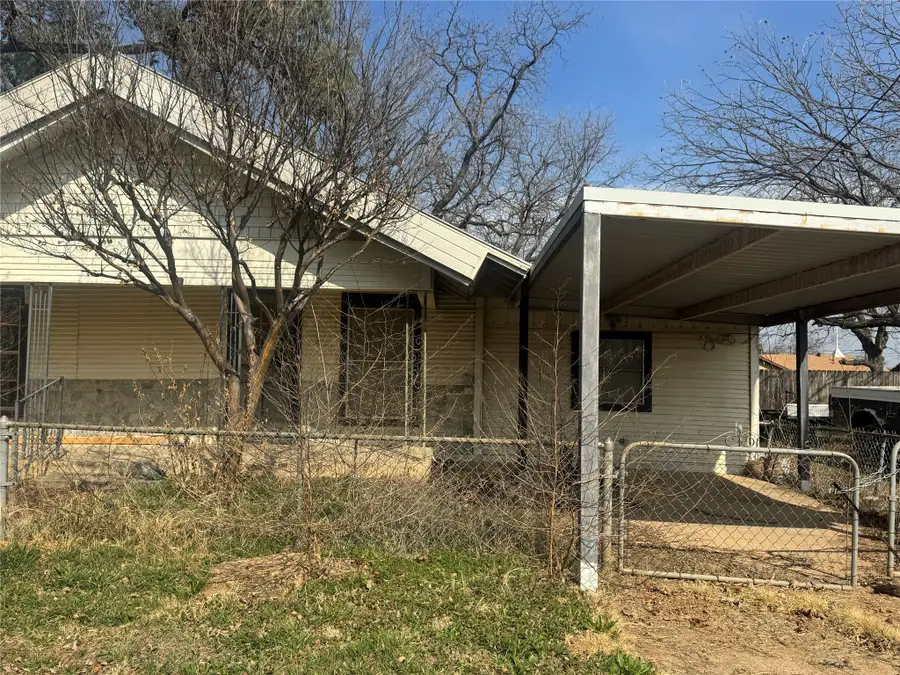 316 Alley Street, Perrin, TX 76486 - #2