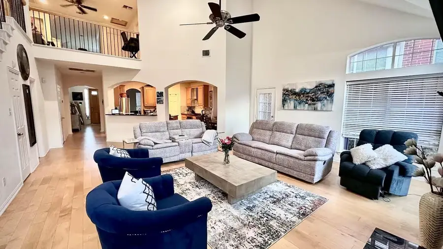 1237 Tioga Drive, Irving, TX 75063 - #2