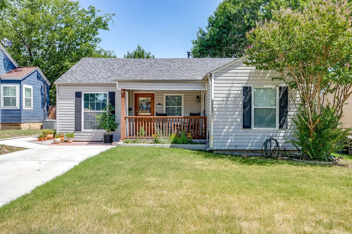 4924 Calmont Avenue, Fort Worth, TX 76107 - #1