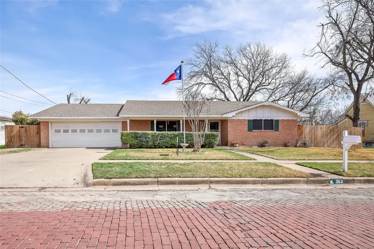 363 N Grafton Street, Dublin, TX 76446 - #1