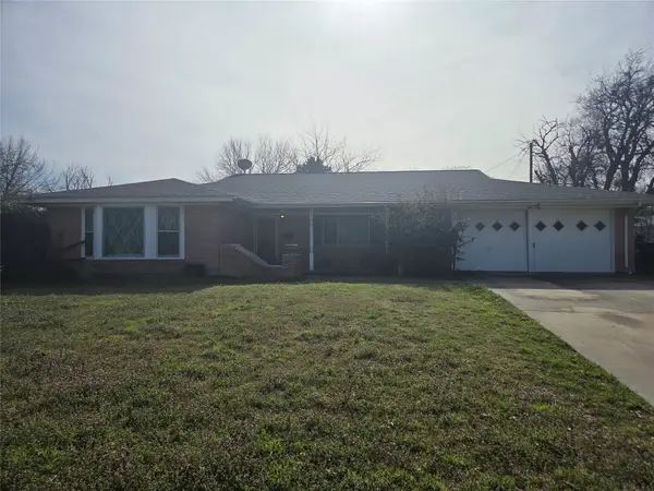 5512 Westcreek Drive, Fort Worth, TX 76133