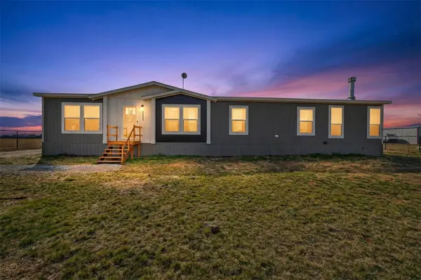 8685 Tl Ranch Road, Ponder, TX 76259