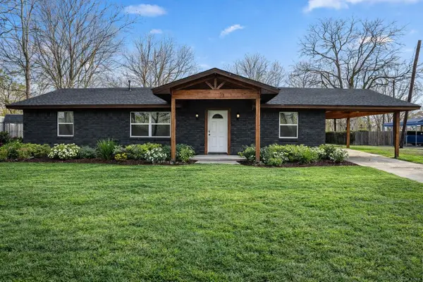 2247 W Sherman Street, Paris, TX 75460