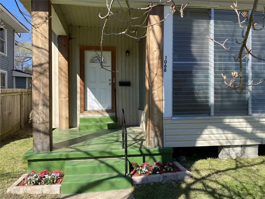 1068 College Street, Shreveport, LA 71104 - #2