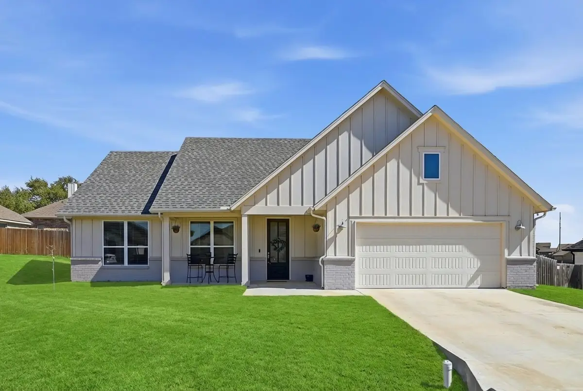 4004 Gallivant Drive, Granbury, TX 76049 - #1