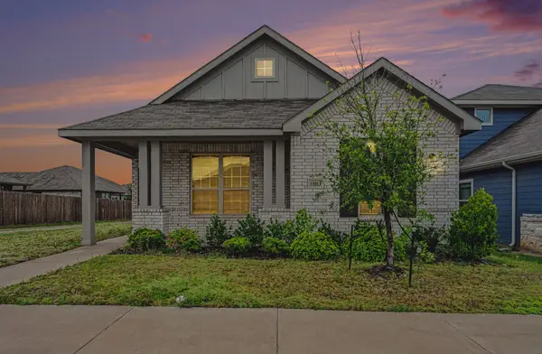 11013 Firebrush Lane, Fort Worth, TX 76108