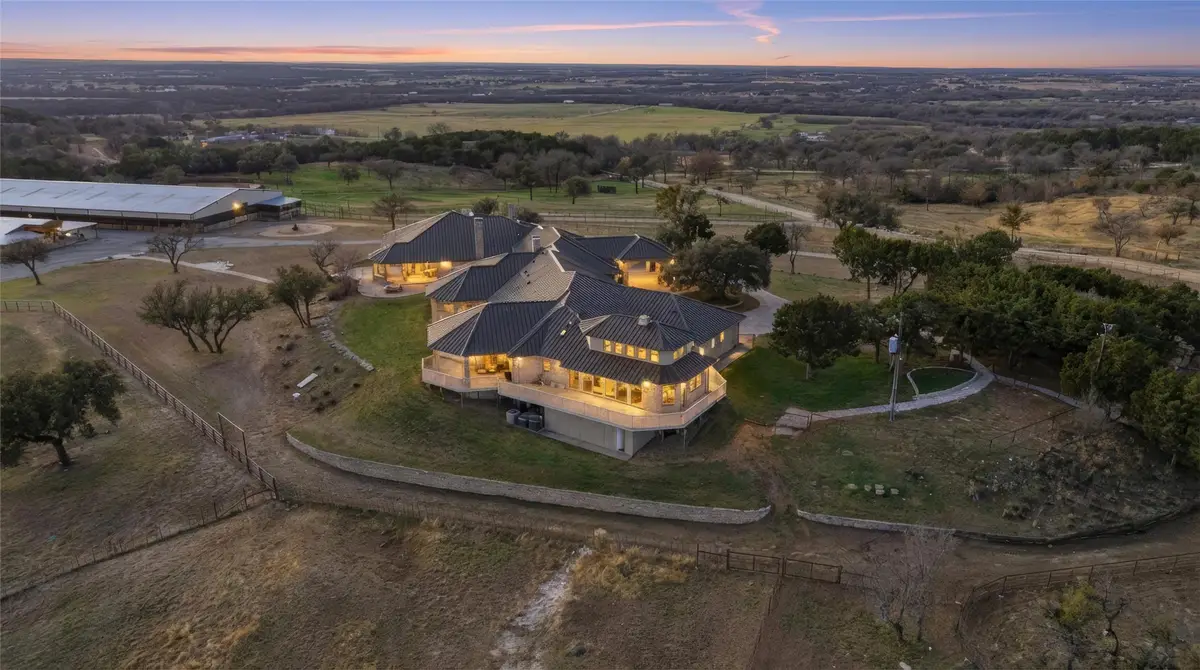 128 Countdown Trail, Weatherford, TX 76087 - #1