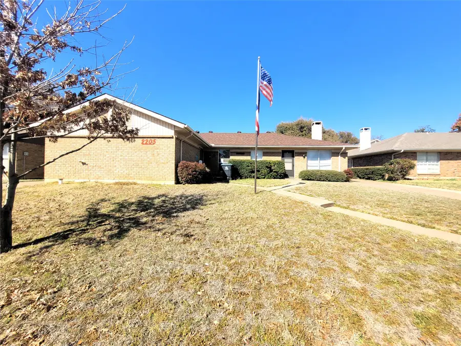 2205 Viewtop Lane, Arlington, TX 76012 - #3