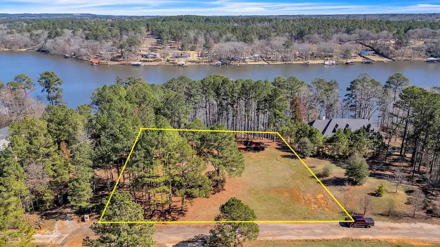 568 Lake Gladewater Drive, Gladewater, TX 75647 - #2