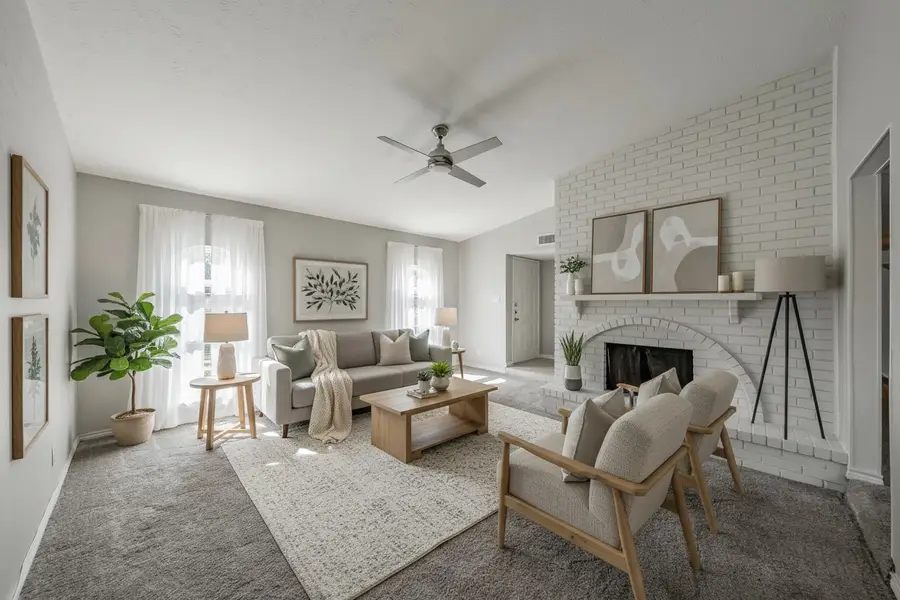 714 Woodlawn Lane, Grand Prairie, TX 75052 - #3