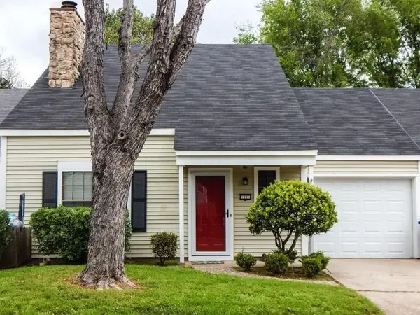 11 Chimney Stone Way, Shreveport, LA 71115