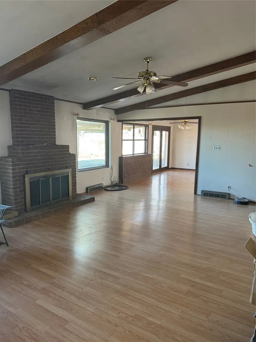 1006 W 15th Street, Quanah, TX 79252 - #2