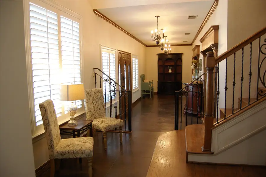 917 East Street, Graham, TX 76450 - #3