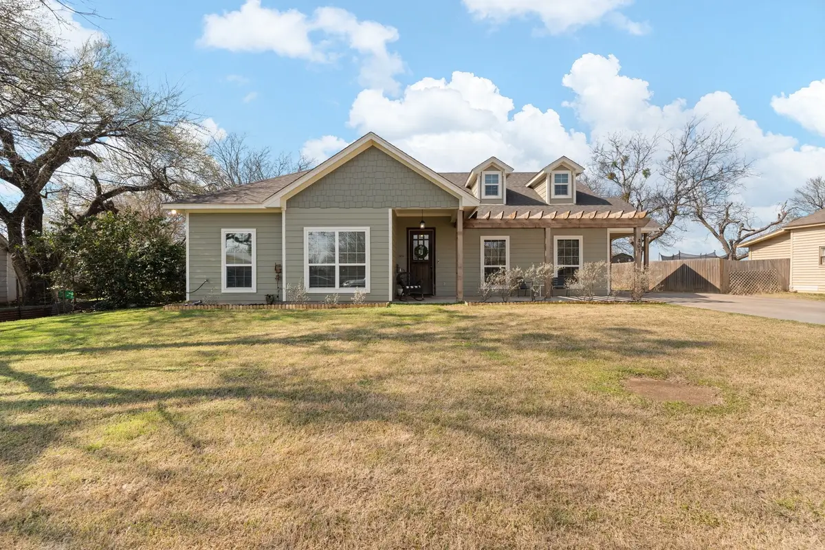 401 N Cleburne Whitney Road, Rio Vista, TX 76093 - #1