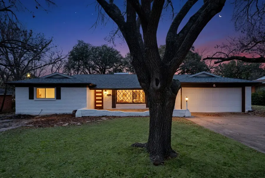 5404 Westcreek Drive, Fort Worth, TX 76133 - #2