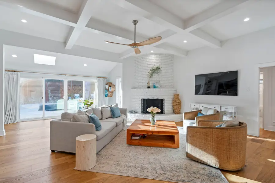 7211 Pleasant View Drive, Dallas, TX 75231 - #3