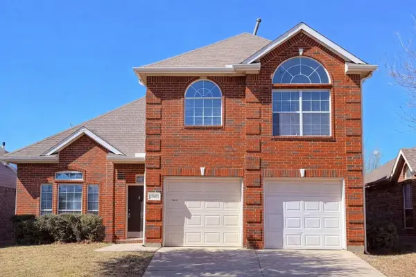 11805 Vienna Apple Road, Fort Worth, TX 76244