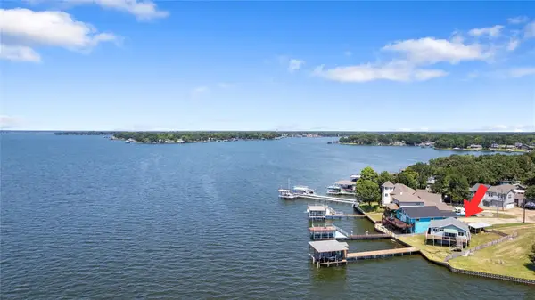 173 Tanglewood Drive, Mabank, TX 75156