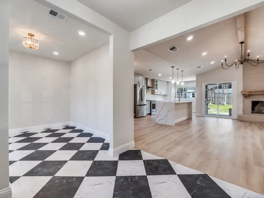 9008 Flicker Lane, Dallas, TX 75238 - #3