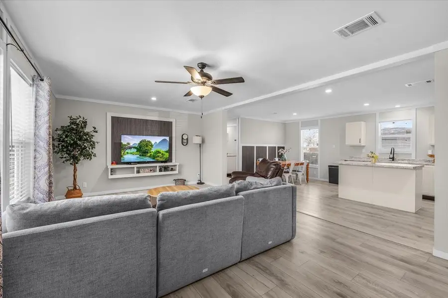 1208 Lindale Terrace, Pelican Bay, TX 76020 - #3