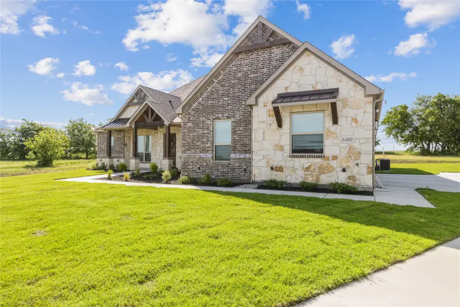 8400 Stallion Drive, Godley, TX 76044 - #3