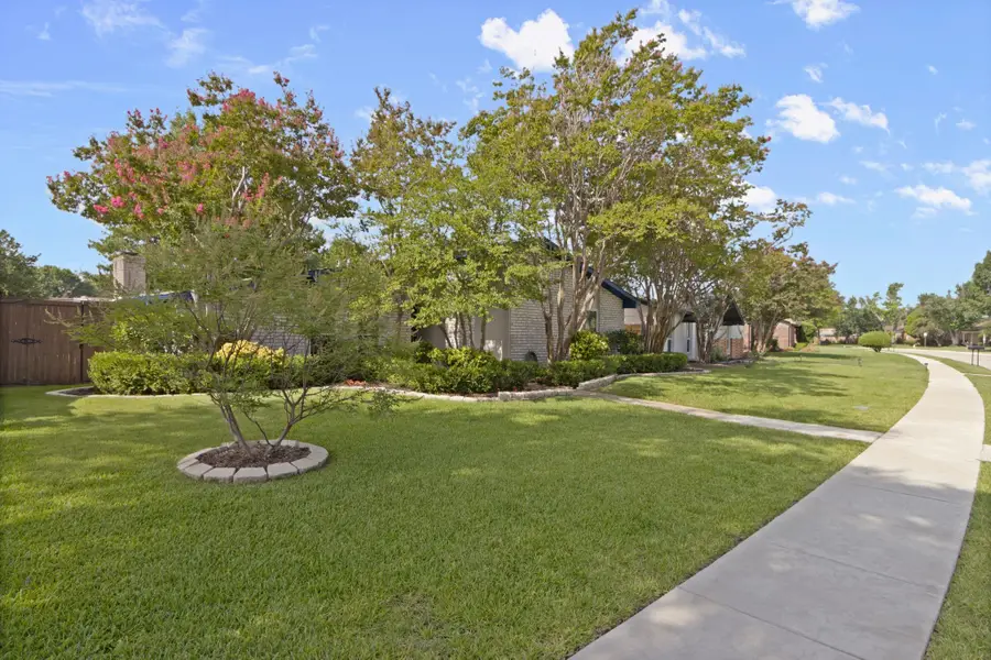 511 Woodhurst Drive, Coppell, TX 75019 - #2