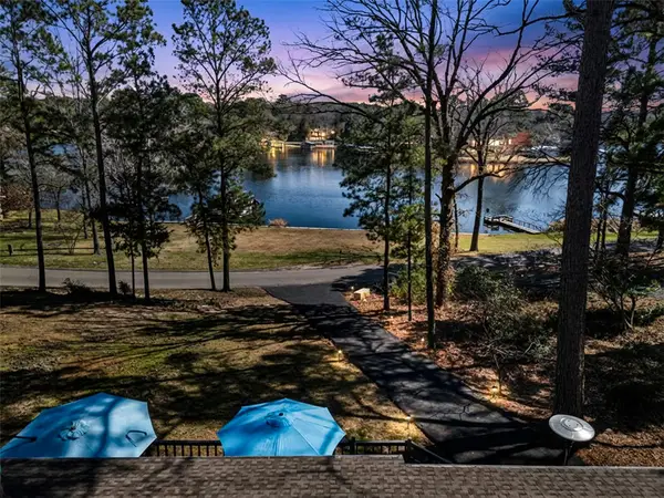 1084 County Road 3230, Quitman, TX 75783